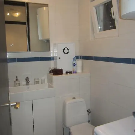Apartment Valinor Miholascica