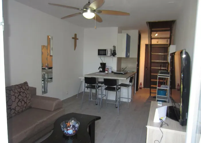 Apartamento Valinor Miholascica